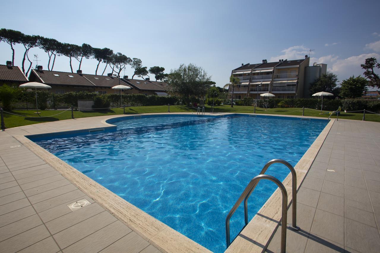 Alloggio Parco Di Plinio Apartman Infernetto Kültér fotó