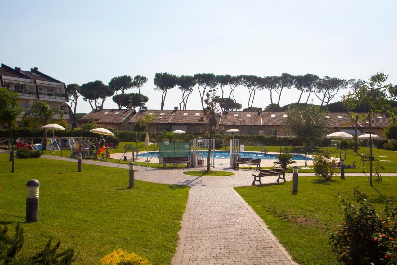 Alloggio Parco Di Plinio Apartman Infernetto Kültér fotó